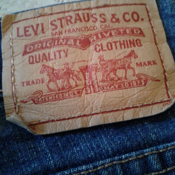 🌺 Levi's Classic Capri High Rise Jeans - Picture 8 of 8